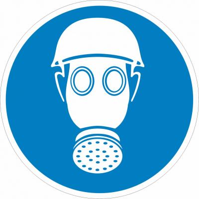 Atem- und Kopfschutz tragen