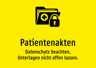 Patientenakten - Datenschutz beachten, Unterlagen nicht offen lassen.