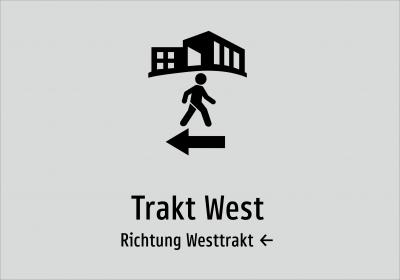 Trakt West - Richtung Westtrakt ←