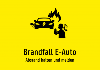 Brandfall E-Auto - Abstand halten und melden