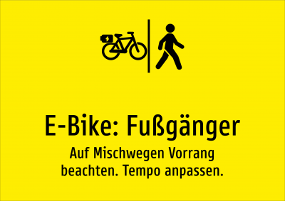 E-Bike: Fußgänger - Auf Mischwegen Vorrang beachten. Tempo anpassen.