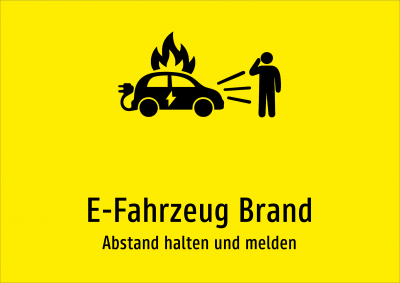 E-Fahrzeug Brand - Abstand halten und melden