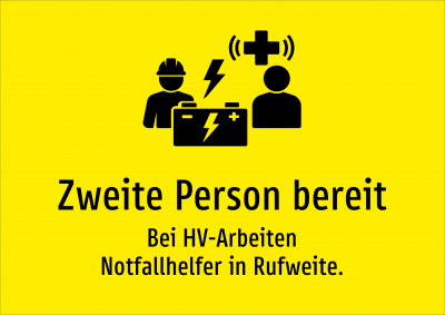 Zweite Person bereit - Bei HV-Arbeiten Notfallhelfer in Rufweite.