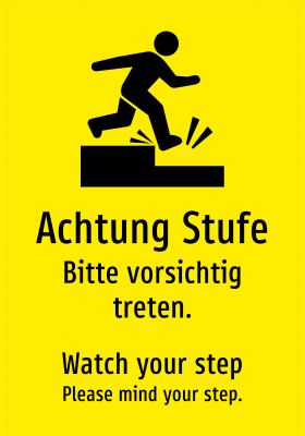 Achtung Stufe - Bitte vorsichtig treten.